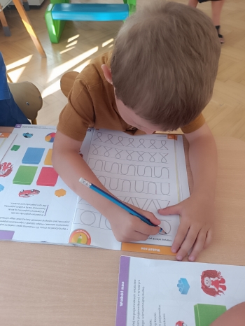 inbound6439742960851503057