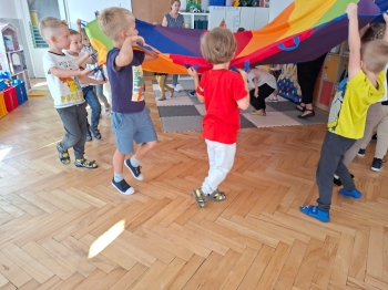 inbound8926112027975614132