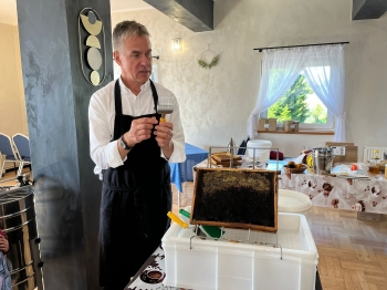 inbound7145231433289915909