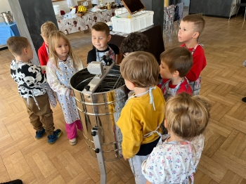 inbound7909584053218756305