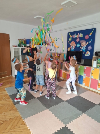 inbound5145676259008118941