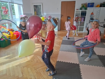 inbound7677679098979570387