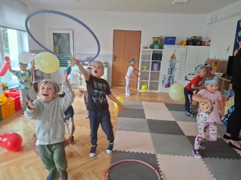 inbound6982045136698560831