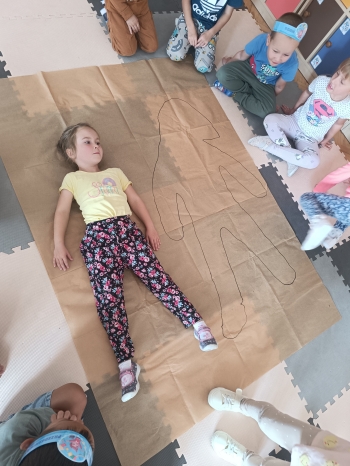 inbound7951516369111376335