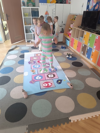 inbound2274383260033651280