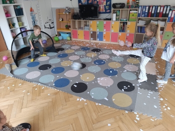 inbound8075076589018128305