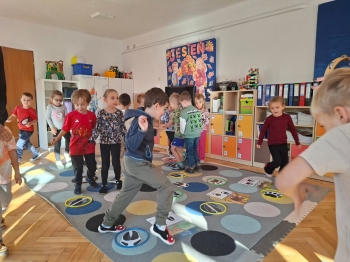 inbound7712097982333127110