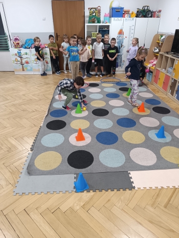 inbound7560346429607123090