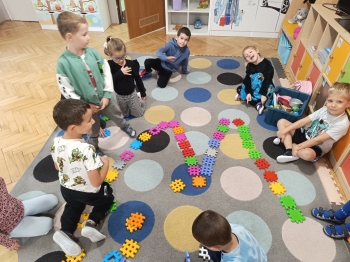 inbound7852897412977207068