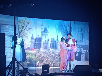 inbound5671845648643495494