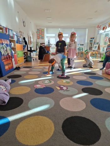 inbound4313400580443202248