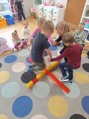 inbound7183508339995353757