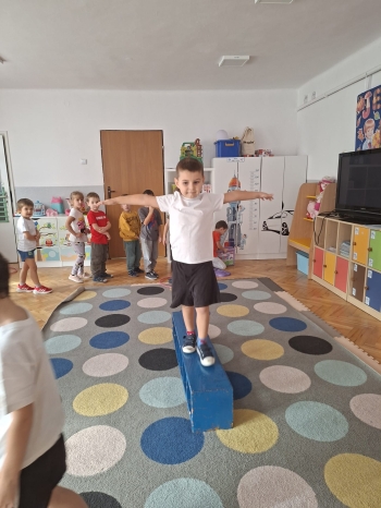 inbound157128098568816266