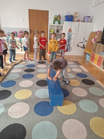 inbound1382126307686707087