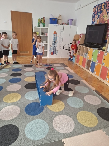 inbound8663928574704270908