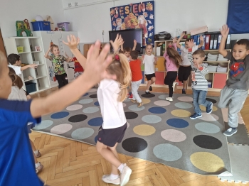 inbound7726428328401350072