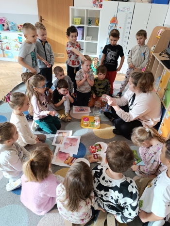 inbound7295024444455261431