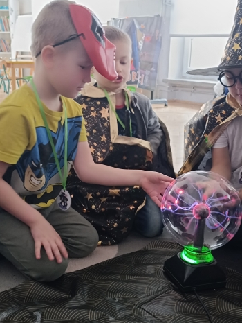 inbound7671410678063063758