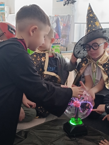 inbound5035677653435040363