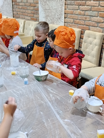 inbound2373496322560552430