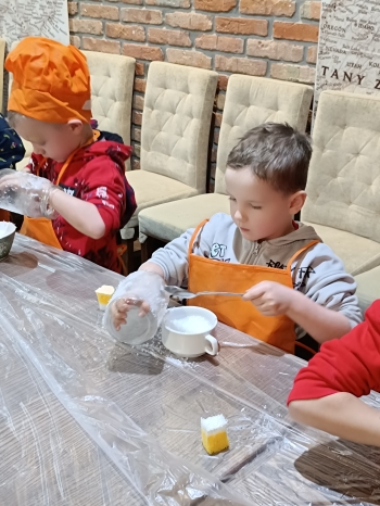 inbound7060889998477366647