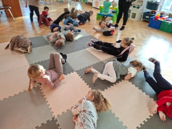 inbound9036974113141860423