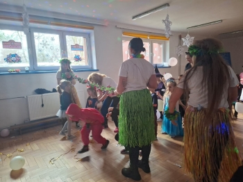 inbound7910614270655551924