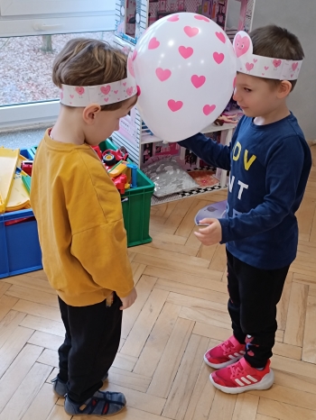 inbound5056599913297095982