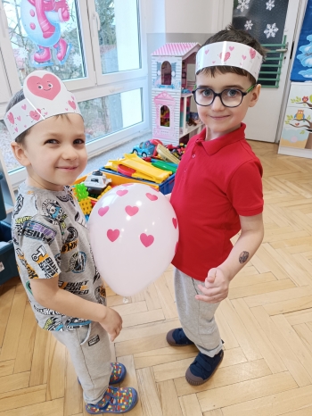 inbound6403114174272991337