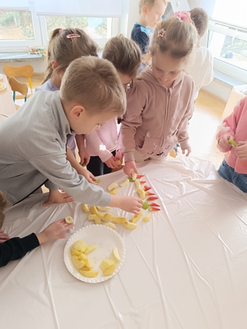 inbound5583365689318368416