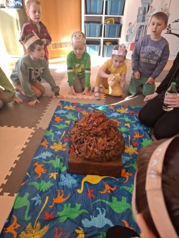 inbound6884800707805259464