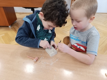 inbound4851435774965908346