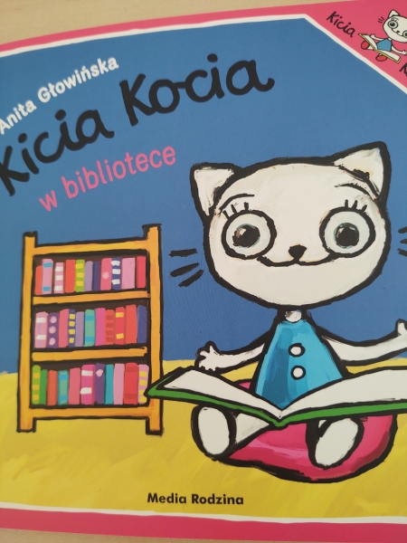 ZWIEDZAMY BIBLIOTEKĘ- NASZA WIZYTA !