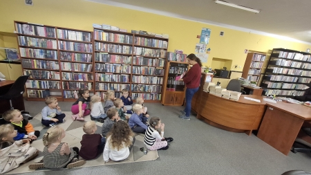 Wyprawa do Biblioteki w grupie II !