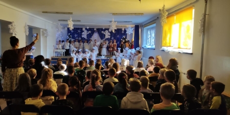 Wizyta pierwszoklasistów ze szkół : Szkoła Podstawowa nr 6 w Trzebini oraz Szkoł...