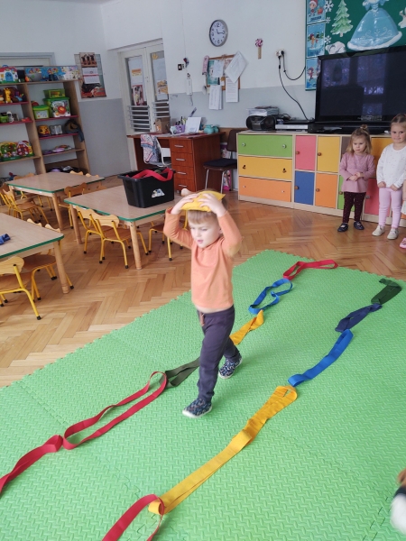 REALIZACJA PROGRAMU EDUKACYJNEGO ,,W zdrowym ciele zdrowy duch, wie to każdy mały zuch...'