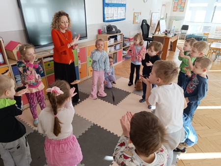 Zajęcia logopedyczne w naszym przedszkolu !