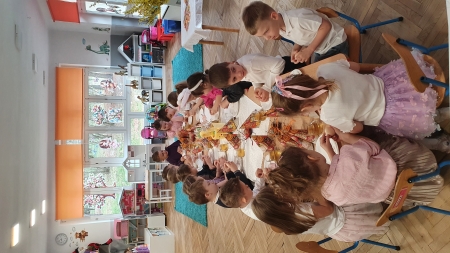 Śniadanie wielkanocne i wizyta Zajączka